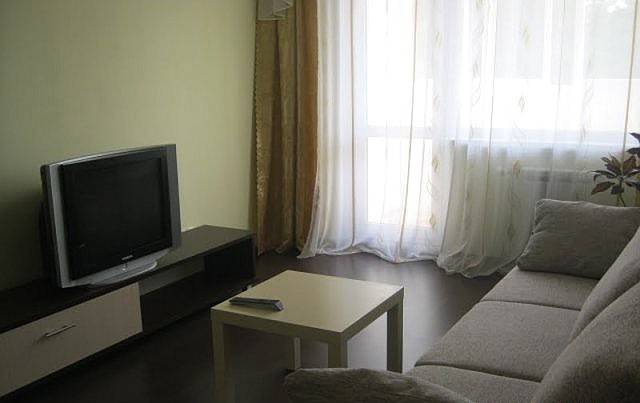 1-комнатная квартира, Н.Н. Александрова, 19, 250 рублей: фото 2