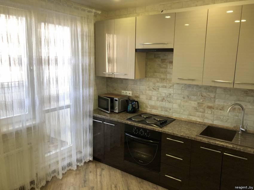 1-комнатная квартира, Скрипникова, 72, 350 рублей: фото 3