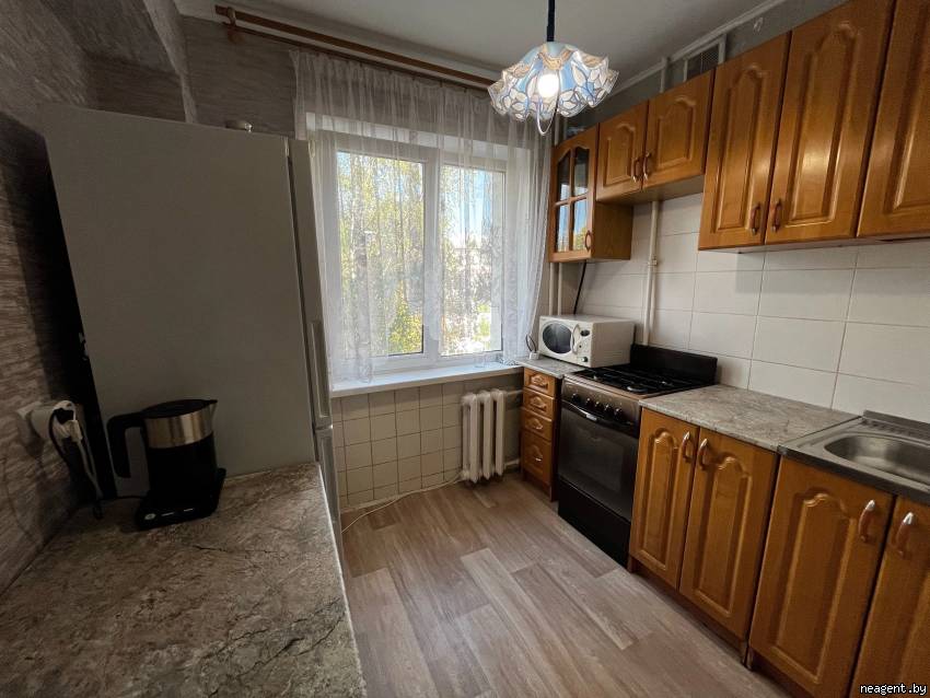 2-комнатная квартира, Пушкина просп., 61, 930 рублей: фото 1