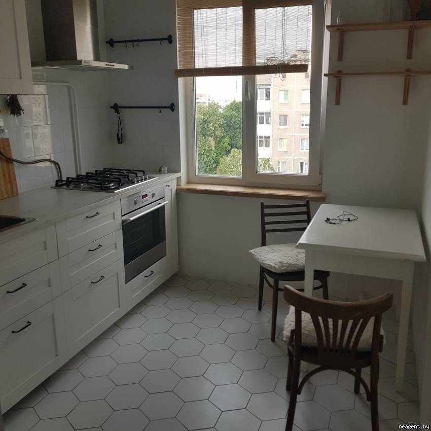 1-комнатная квартира, ул. Асаналиева, 13/2, 906 рублей: фото 1