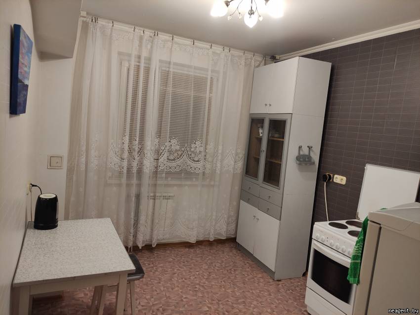 1-комнатная квартира, ул. Притыцкого, 107/-, 1100 рублей: фото 4
