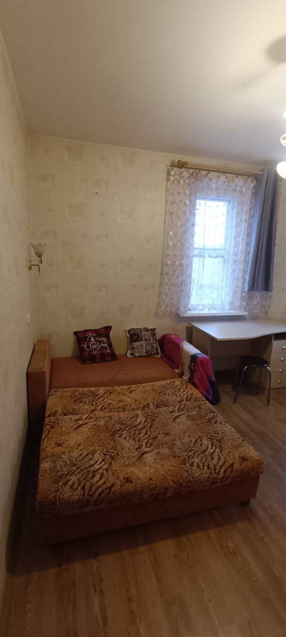 6-комнатная квартира, ул. Янки Брыля, 21, 600 рублей: фото 9