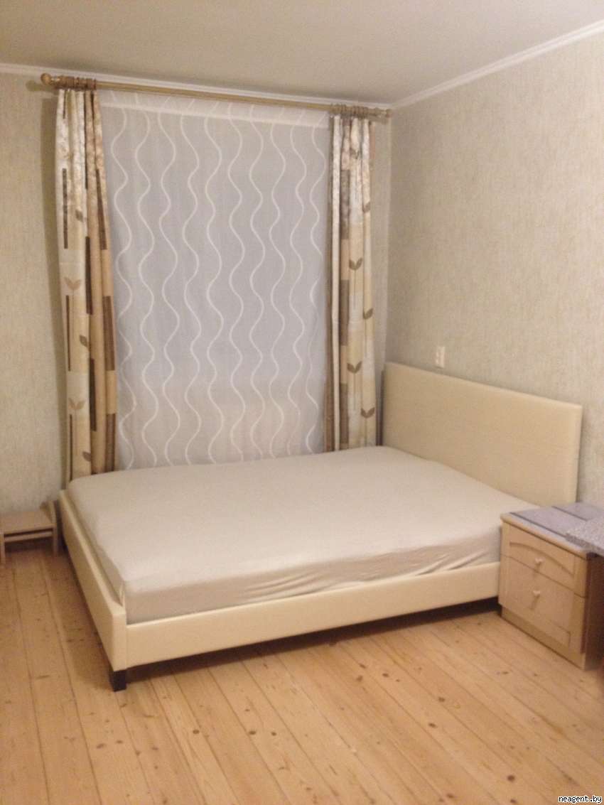 2-комнатная квартира, ул. Ольшевского, 9/1, 1000 рублей: фото 1