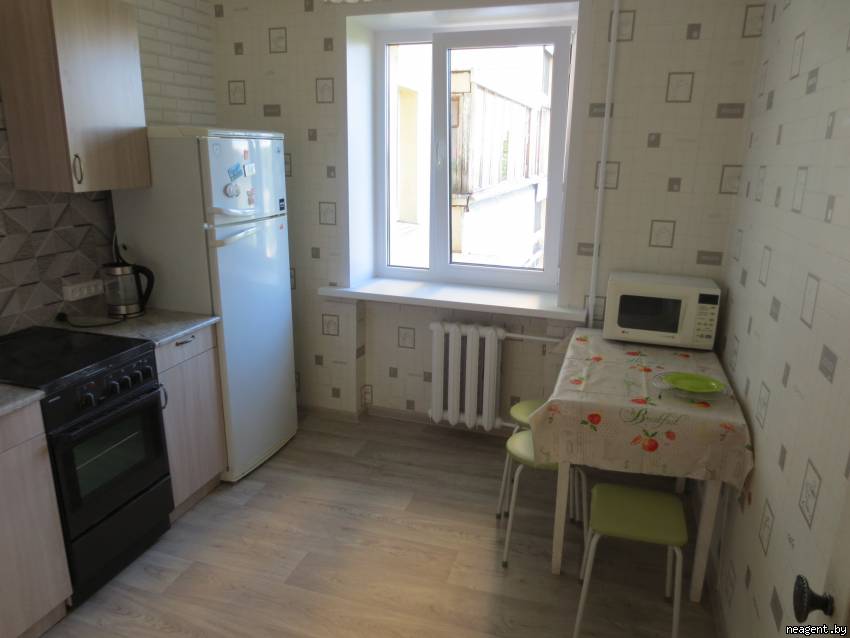 1-комнатная квартира, пр-т Победителей, 39, 895 рублей: фото 2