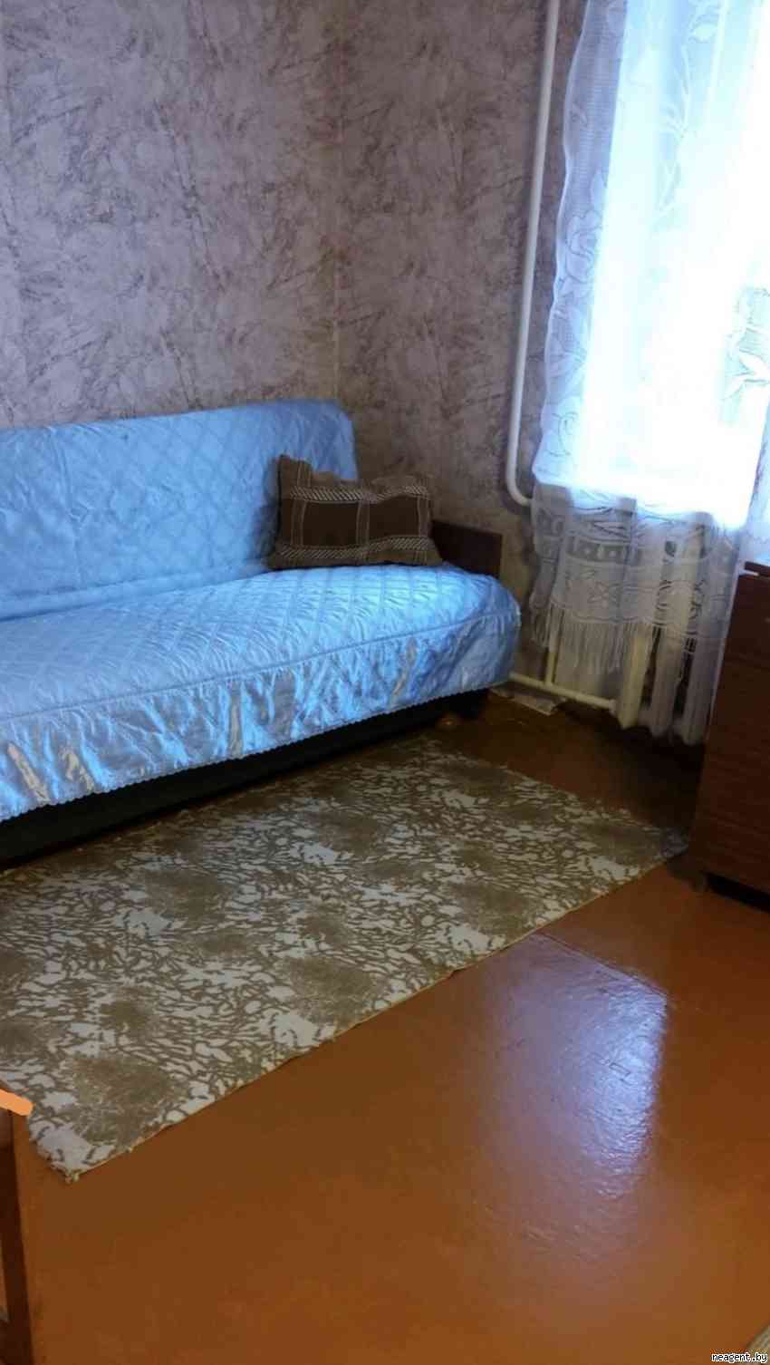 1-комнатная квартира, Ул.Энтузиастов, 52, 280 рублей: фото 1
