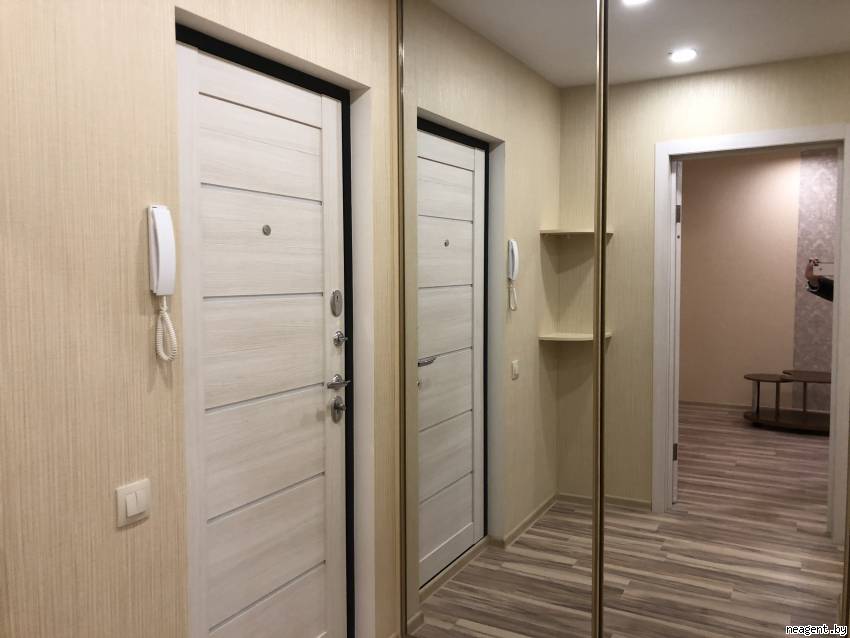 1-комнатная квартира, Независимости просп., 133, 1227 рублей: фото 1