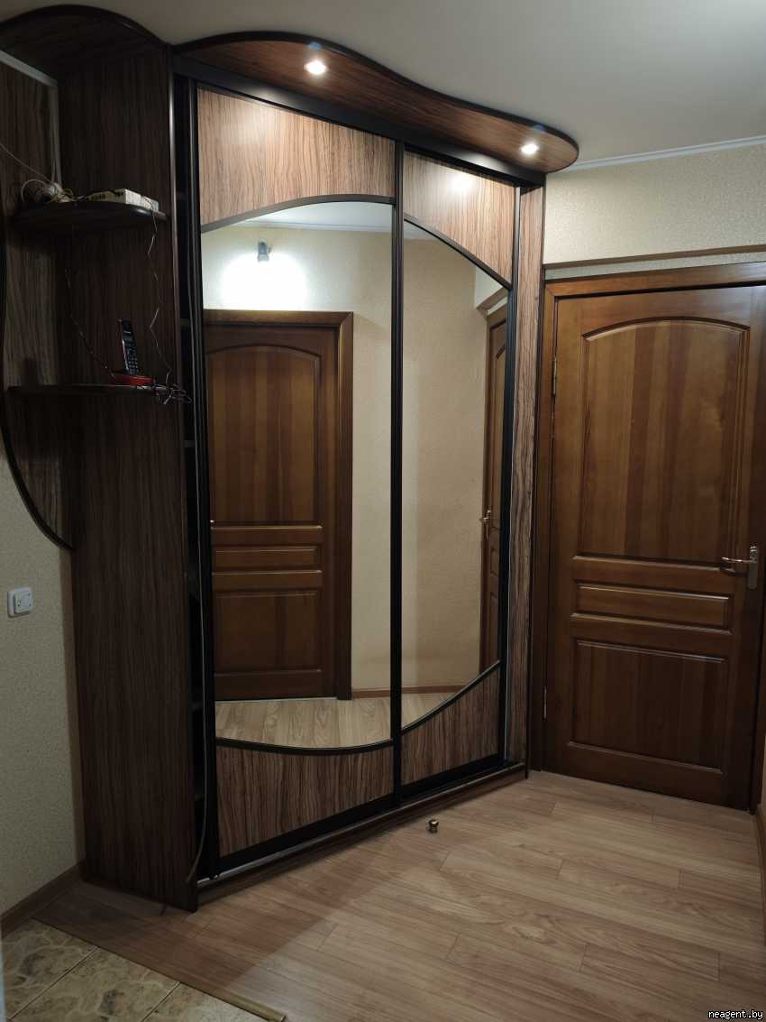 3-комнатная квартира, Ольшевского, 31/1, 1186 рублей: фото 1