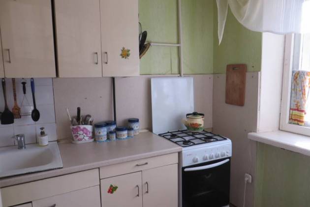 1-комнатная квартира, р-н ул. Лермонтова: Розы Люксембург ул., за 881 р.