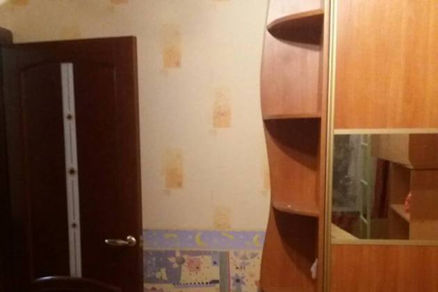 Комната, Руссиянова ул., за 380 р.
