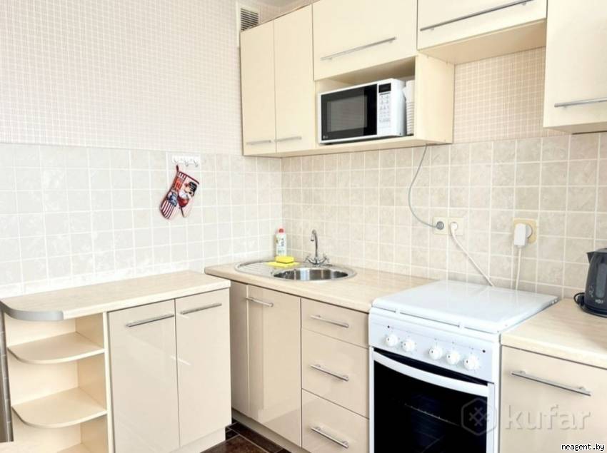 1-комнатная квартира, имени газеты «Правда» просп., 14, 1250 рублей: фото 1