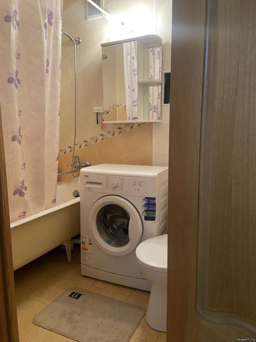 1-комнатная квартира, ул. Розы Люксембург, 172, 939 рублей: фото 1