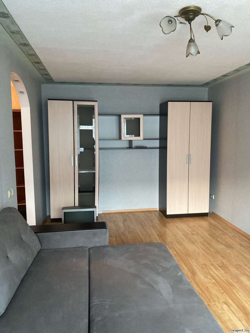 1-комнатная квартира, ул. Розы Люксембург, 172, 939 рублей: фото 3