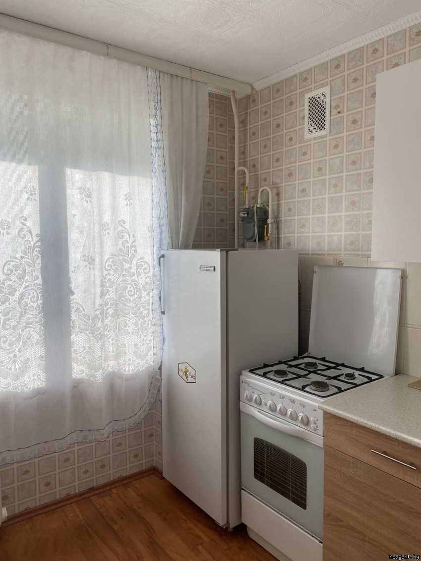 1-комнатная квартира, ул. Розы Люксембург, 172, 939 рублей: фото 5