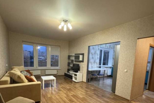 3-комнатная квартира, Дзержинского просп., за 1596 р.