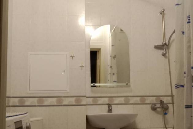 1-комнатная квартира, Дзержинского просп., за 300000 р.