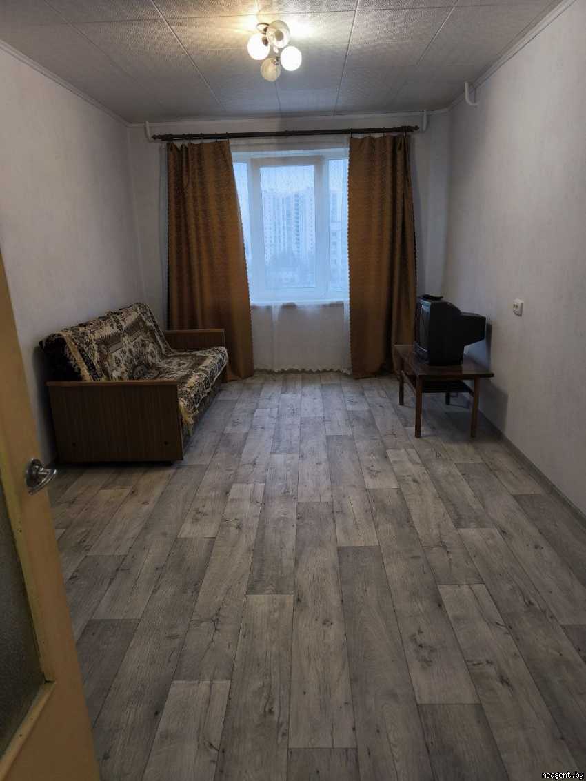 1-комнатная квартира, ул. Якубовского, 34, 750 рублей: фото 1