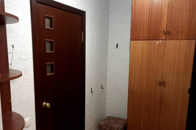 1-комнатная квартира, Шишкина ул., за 900 р.