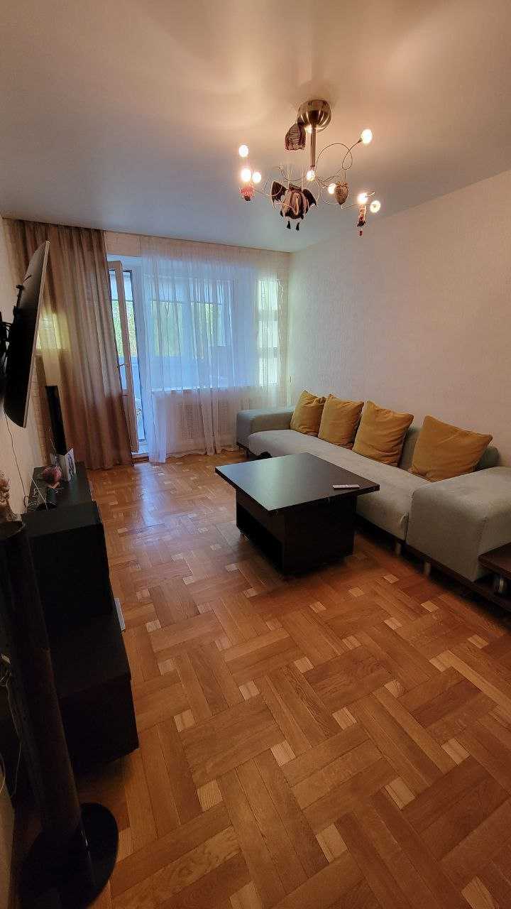 3-комнатная квартира, ул. Лучины, 24, 1777 рублей: фото 1
