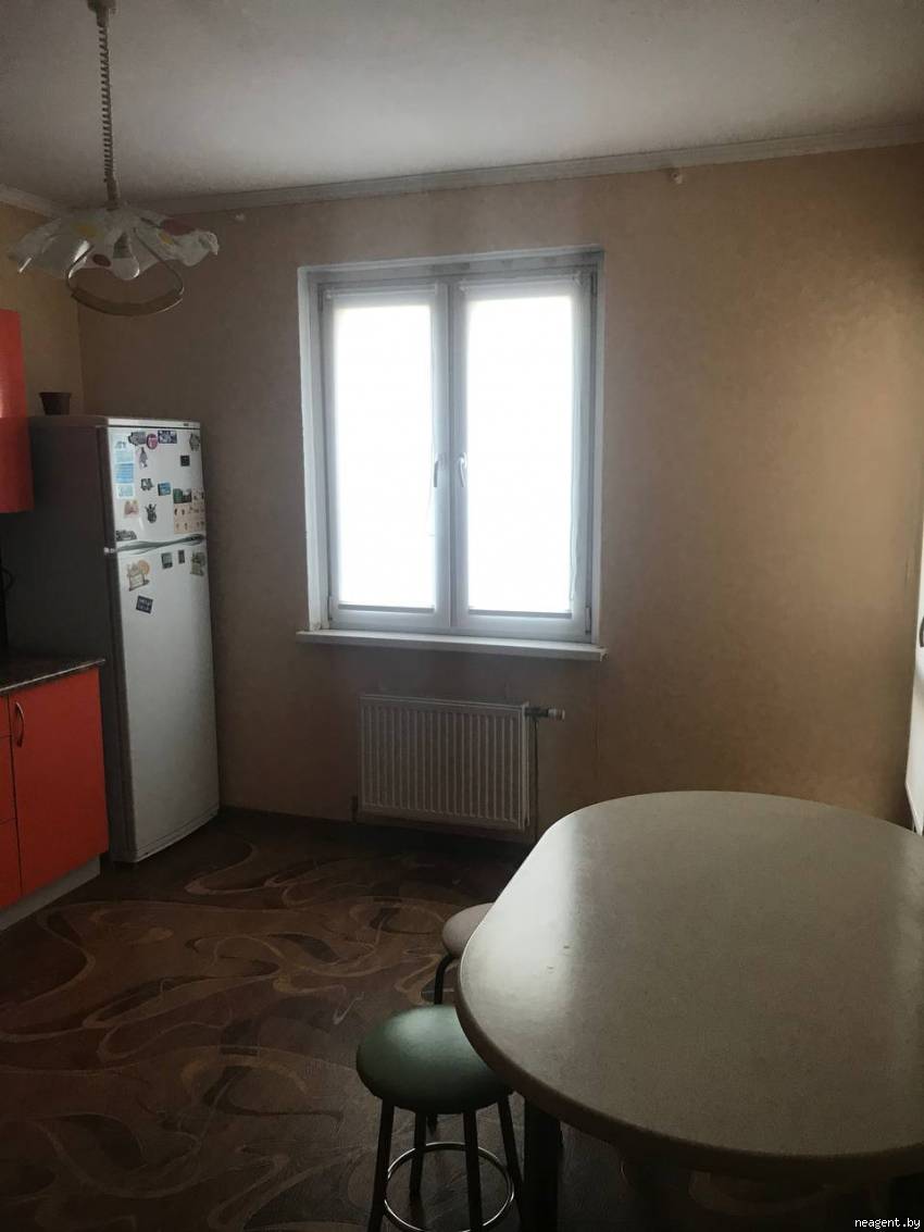 Комната, ул. Франциска Скорины, 45, 500 рублей: фото 1