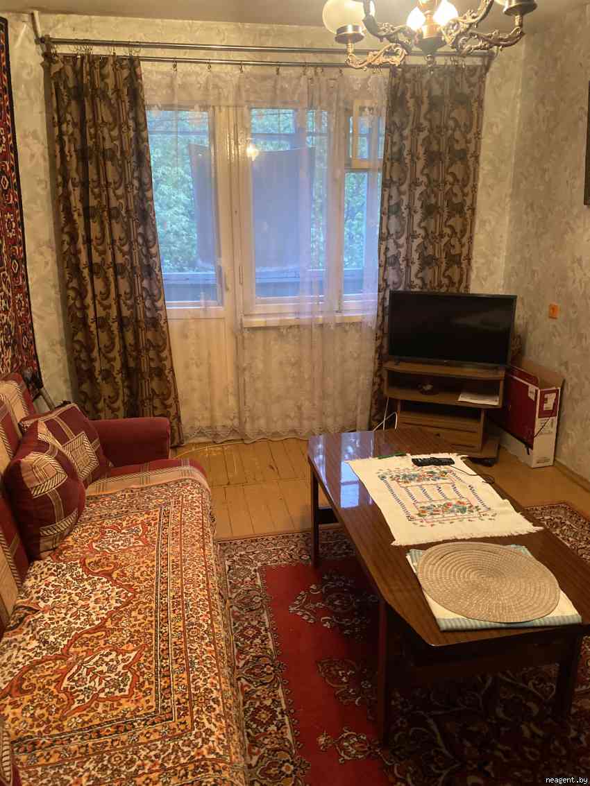 Комната, Проспект Рокоссовского, 147, 300 рублей: фото 2