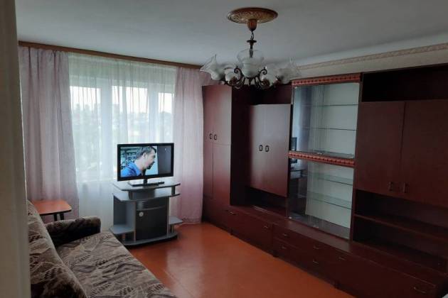1-комнатная квартира, Ангарская, за 850 р.