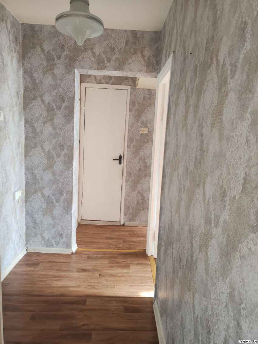 2-комнатная квартира, ул. Руссиянова, 13/1, 960 рублей: фото 4