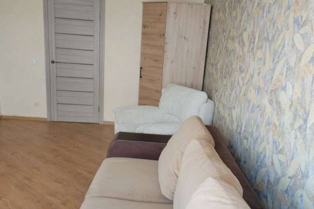 1-комнатная квартира, Скрипникова ул., за 1020 р.