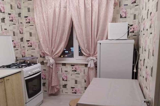 1-комнатная квартира, Независимости просп., за 900 р.