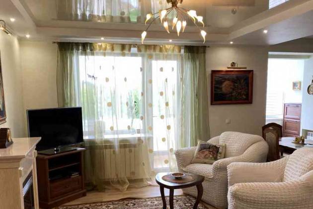 2-комнатная квартира, Сторожевская ул., за 650 р.