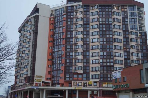 2-комнатная квартира, Гамарника ул., за 1656 р.