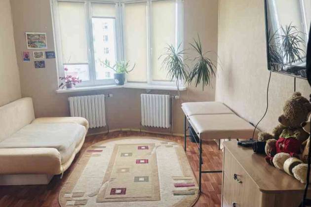 1-комнатная квартира, Иосифа Жиновича ул., за 450 р.