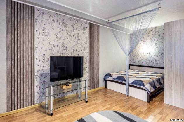 Квартира, Шугаева ул., за 90 р.