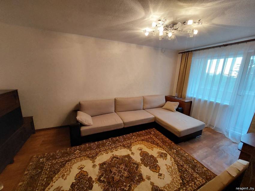 2-комнатная квартира, ул. Одинцова, 19, 1048 рублей: фото 1