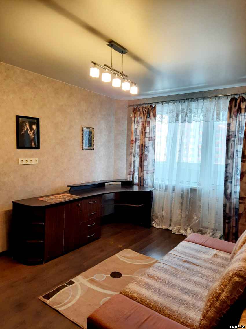 1-комнатная квартира, ул. Александрова, 8, 808 рублей: фото 1