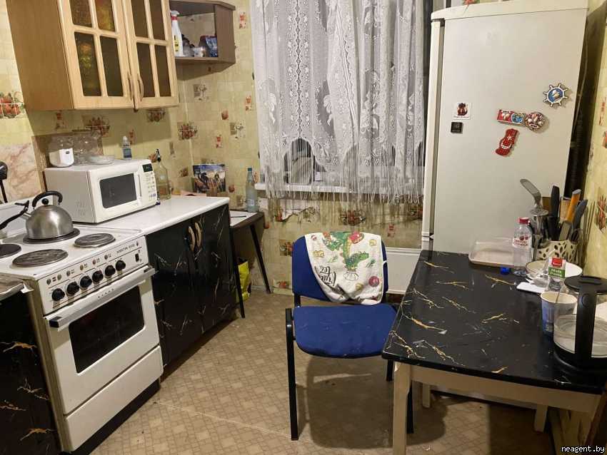 1-комнатная квартира, ул. Громова, 46, 700 рублей: фото 2