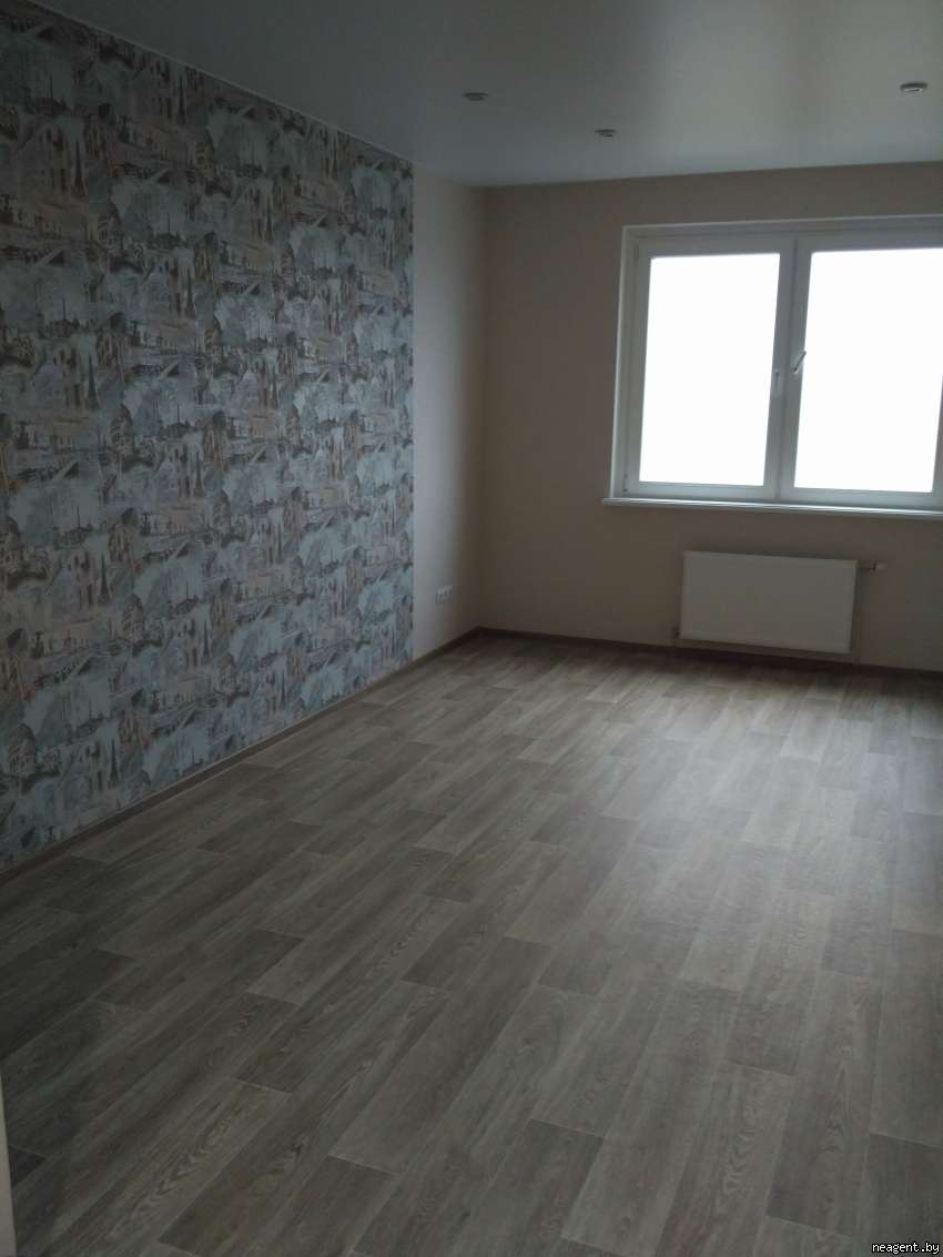 1-комнатная квартира, ул. Скрипникова, 60, 840 рублей: фото 1