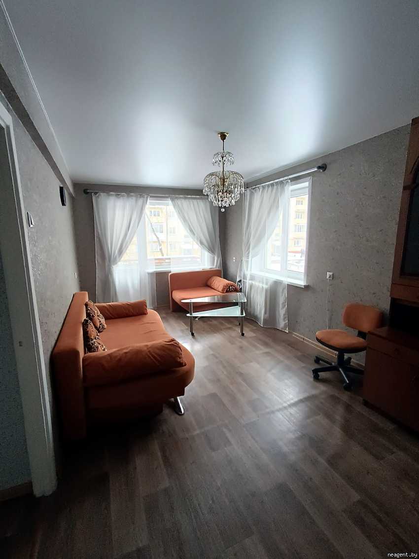 2-комнатная квартира, ул. Кальварийская, 56/1, 1200 рублей: фото 1
