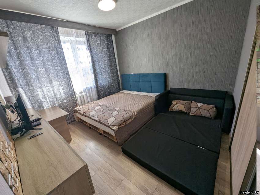 1-комнатная квартира, ул. Чигладзе, 2, 280 рублей: фото 3