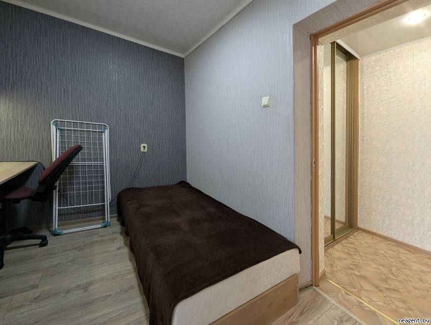 1-комнатная квартира, ул. Чигладзе, 2, 280 рублей: фото 5