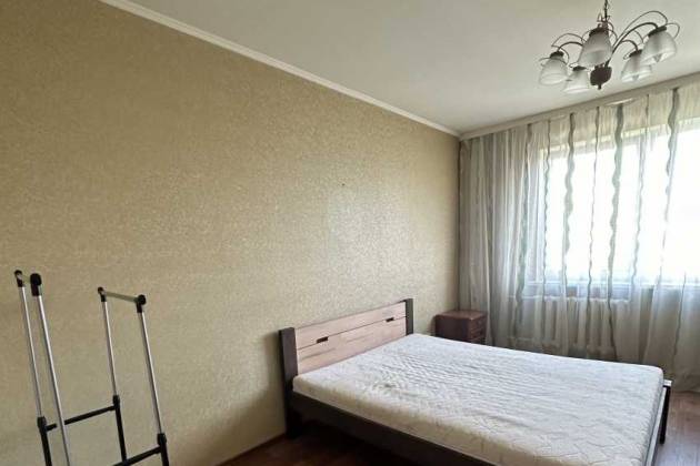 Комната, Космонавтов ул., за 625 р.