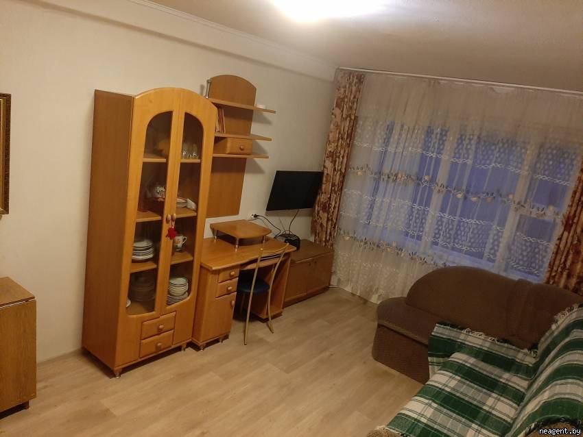 1-комнатная квартира, ул. Некрасова, 35, 900 рублей: фото 1