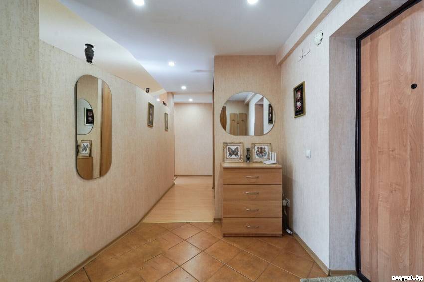 3-комнатная квартира, ул. Макаенка, 15/В, 1800 рублей: фото 2