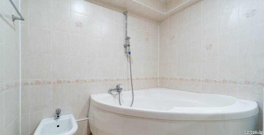 3-комнатная квартира, ул. Макаенка, 15/В, 1800 рублей: фото 4