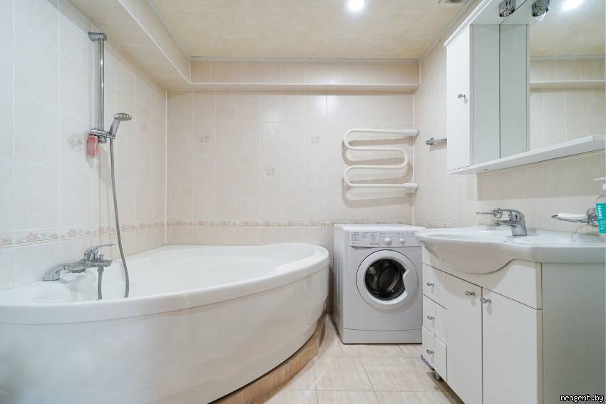 3-комнатная квартира, ул. Макаенка, 15/В, 1800 рублей: фото 5