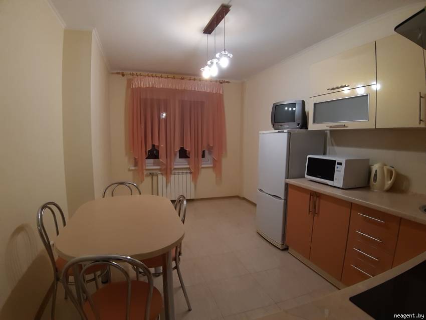 1-комнатная квартира, ул. Притыцкого, 91, 1200 рублей: фото 3