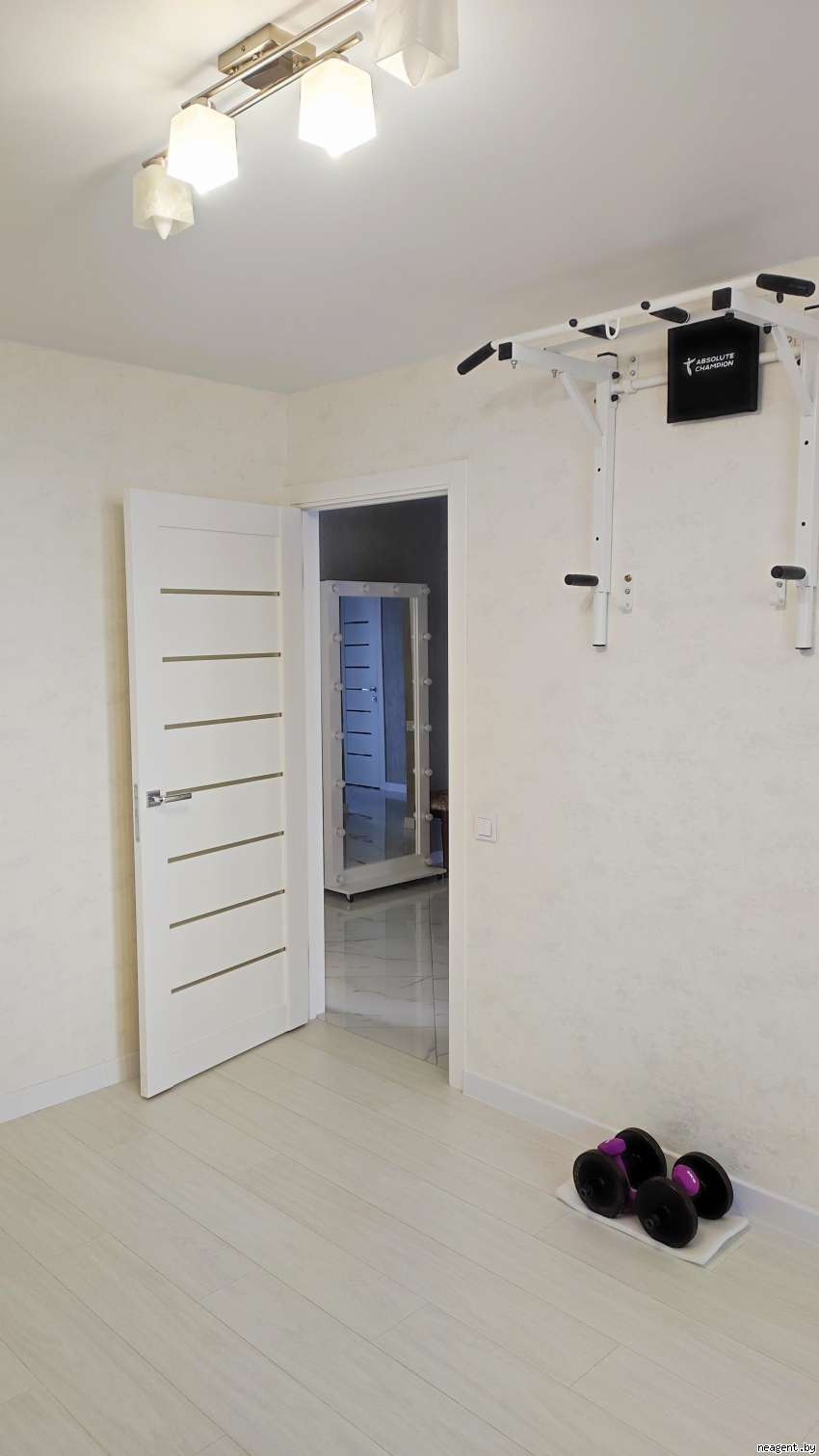 3-комнатная квартира, ул. Червякова, 64, 3500 рублей: фото 8