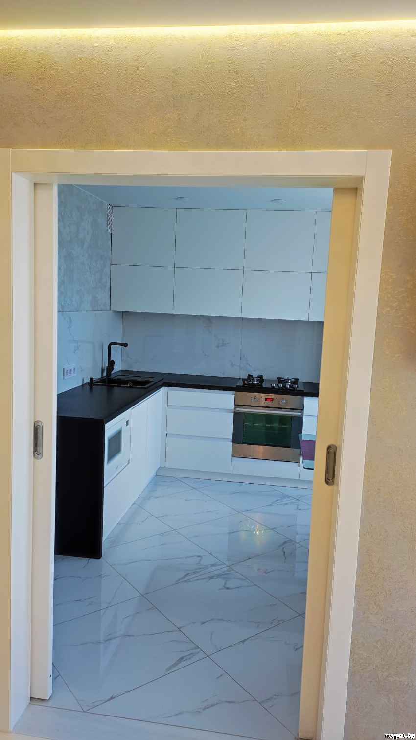 3-комнатная квартира, ул. Червякова, 64, 3500 рублей: фото 21