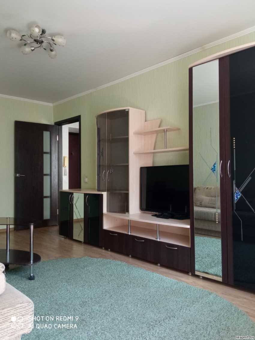 2-комнатная квартира, ул. Первомайская, 24/1, 1482 рублей: фото 1
