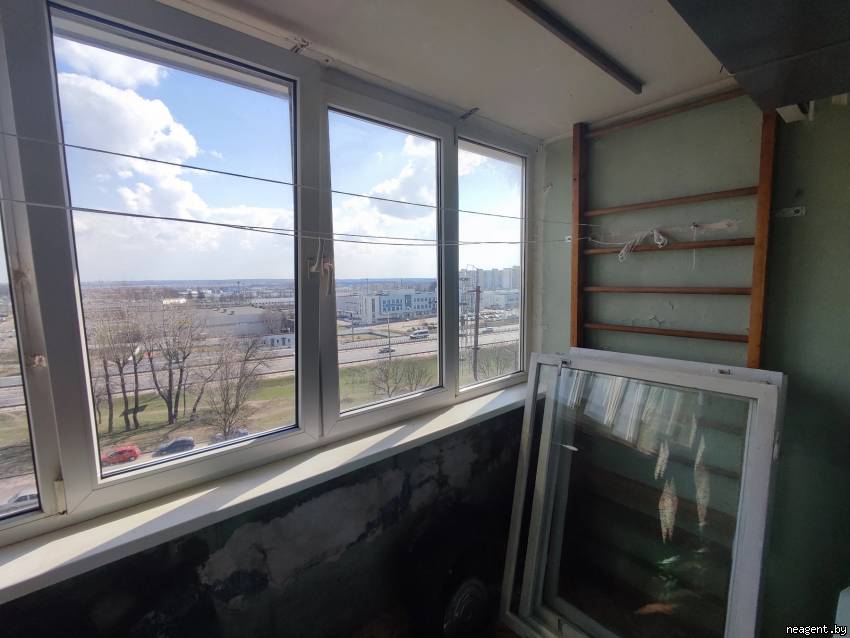 1-комнатная квартира, ул. Байкальская, 66/1, 750 рублей: фото 2