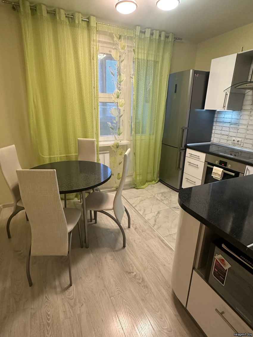 1-комнатная квартира, ул. Наполеона Орды, 51, 140 рублей: фото 3